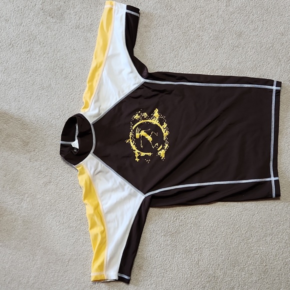 Suspect Swim Shirt Boys Small - Picture 1 of 7